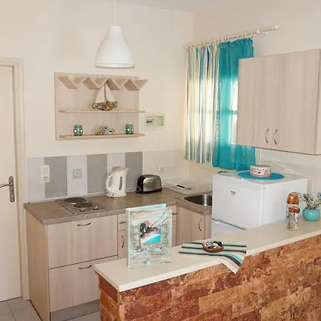 Artemis Apartment